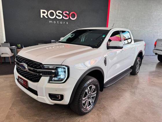 FORD RANGER 3.0 V6 TURBO DIESEL CD XLT 4X4 AUTOMÁTICO FORD RANGER 3.0 V6 TURBO DIESEL CD XLT 4X4 AUTOMÁTICO